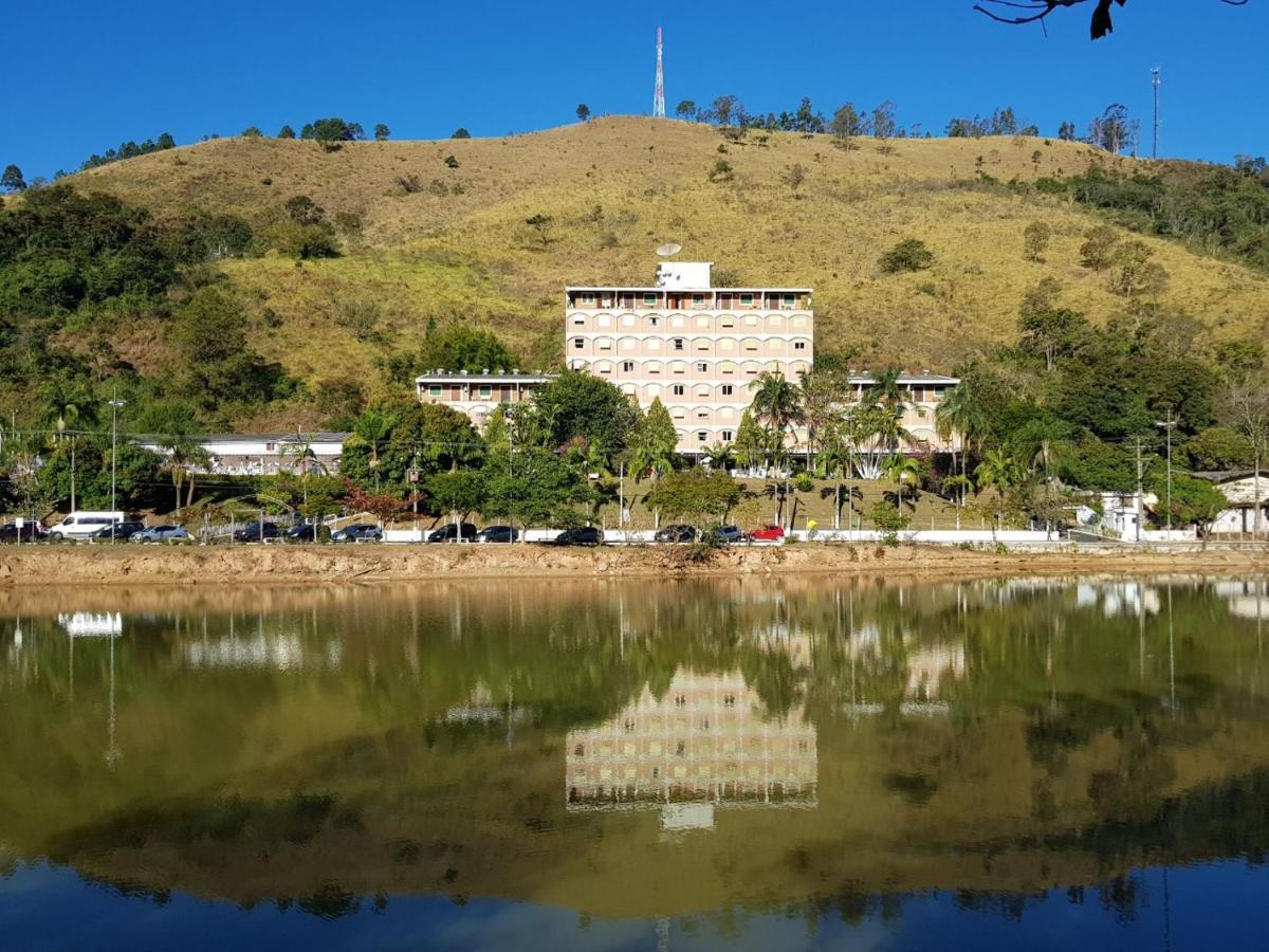 Apartmán Belo Flat Cavalinho Branco - Águas de Lindóia Exteriér fotografie